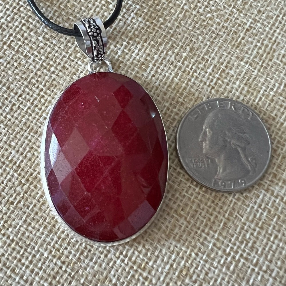 New Enhanced Faceted Red Ruby Crystal Stone Silve… - image 4